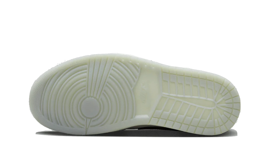 Air Jordan 1 Low OG Year of the Dragon - Image 3