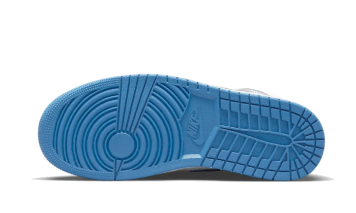 Air Jordan 1 Mid True Blue - Image 3