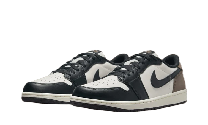 Air Jordan 1 Retro Low OG Mocha - Image 2