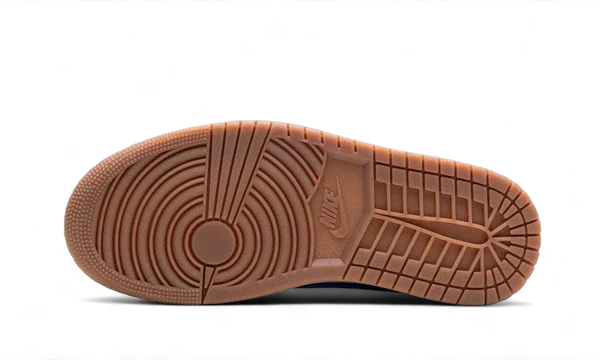 Air Jordan 1 Retro Low OG SP Travis Scott Canary - Image 4