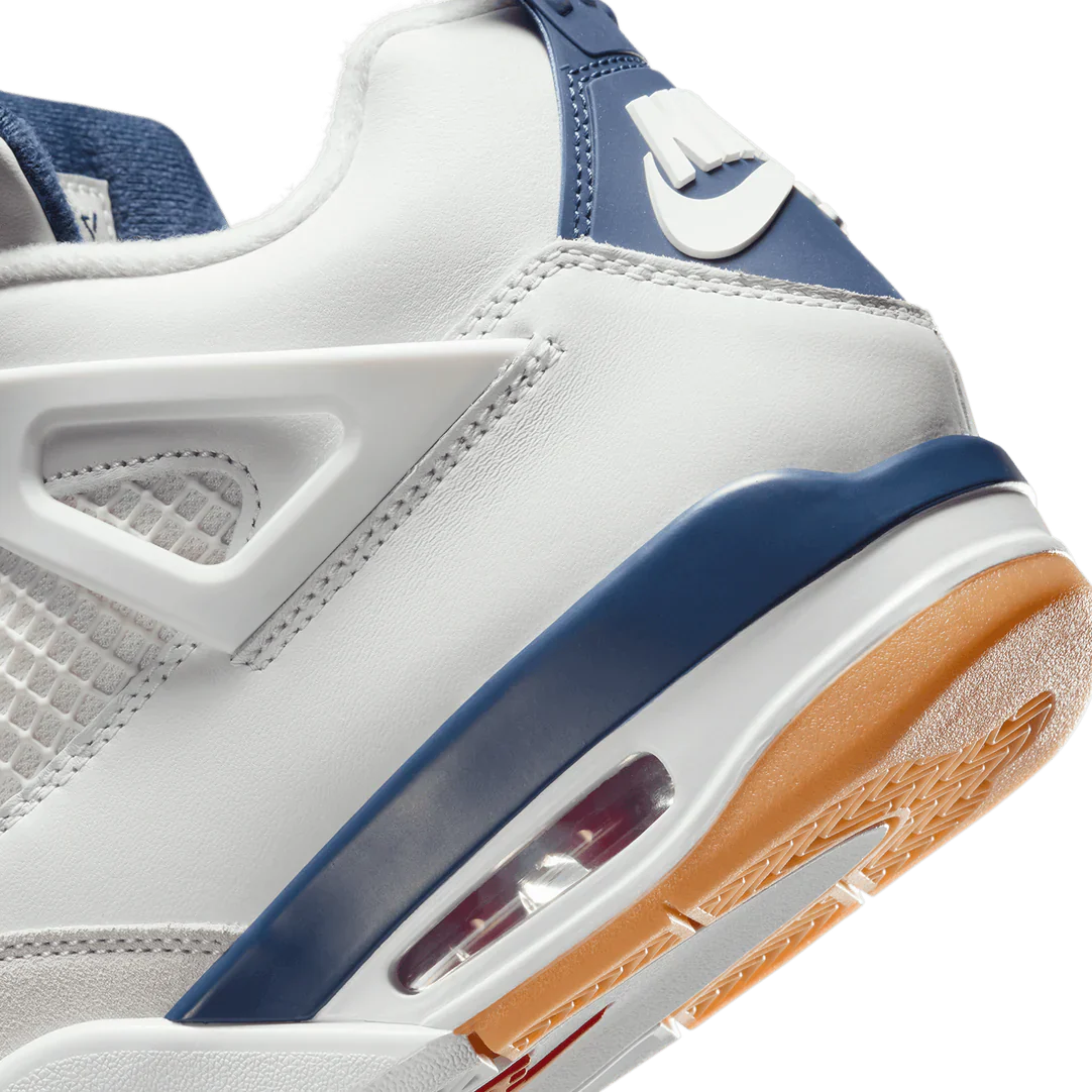 Air Jordan 4 Retro SB Navy - Image 5