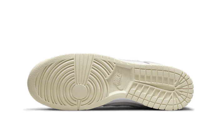 Dunk Low Coconut Milk - Image 3