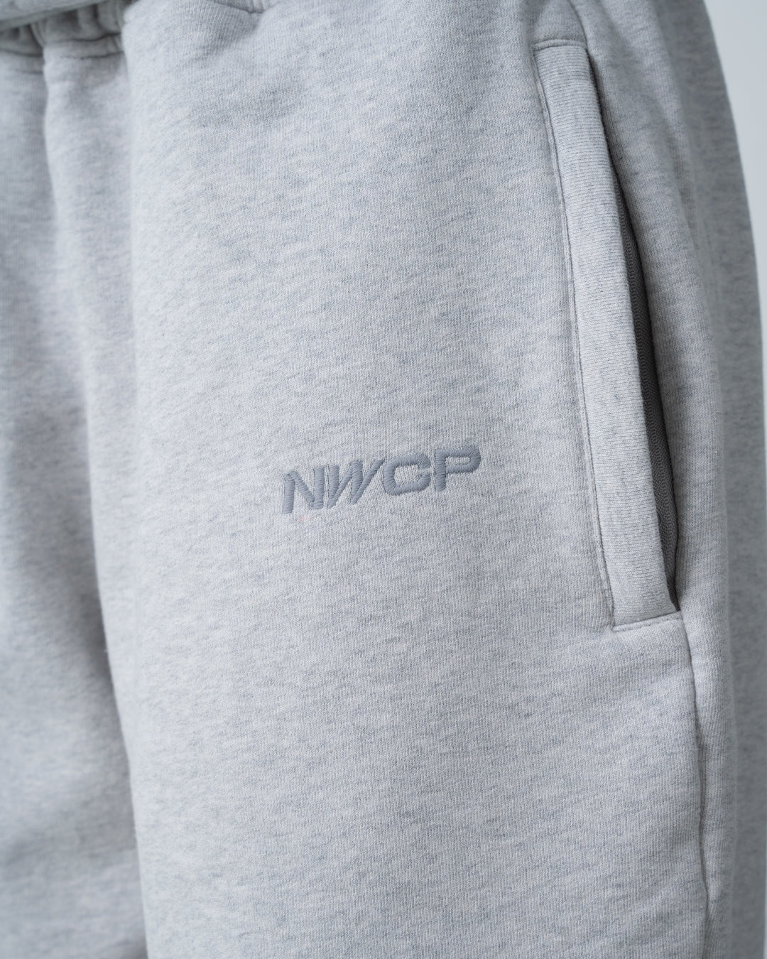 Everyday Sweatpants Grey - Image 5