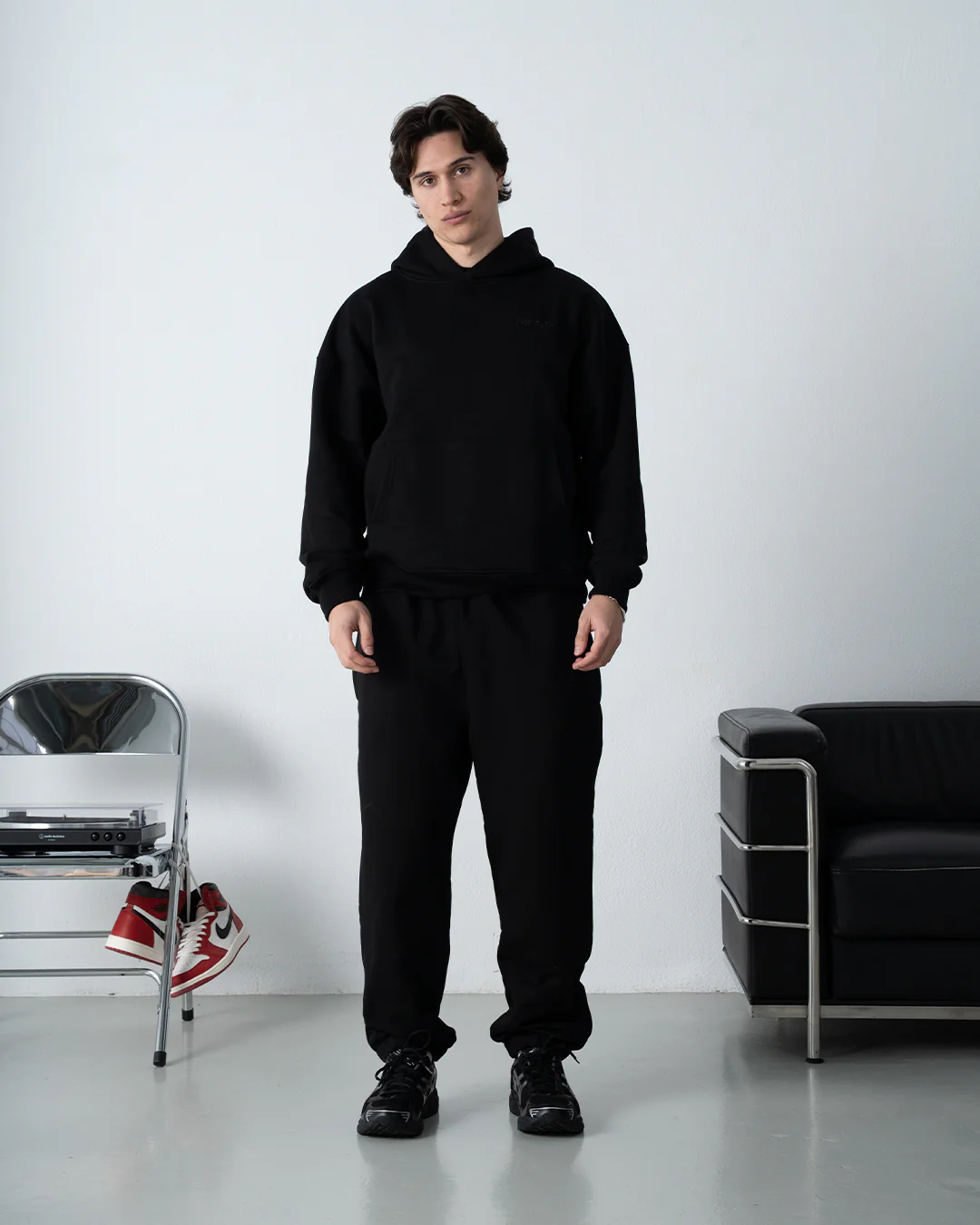 Everyday Hoodie Black - Image 3