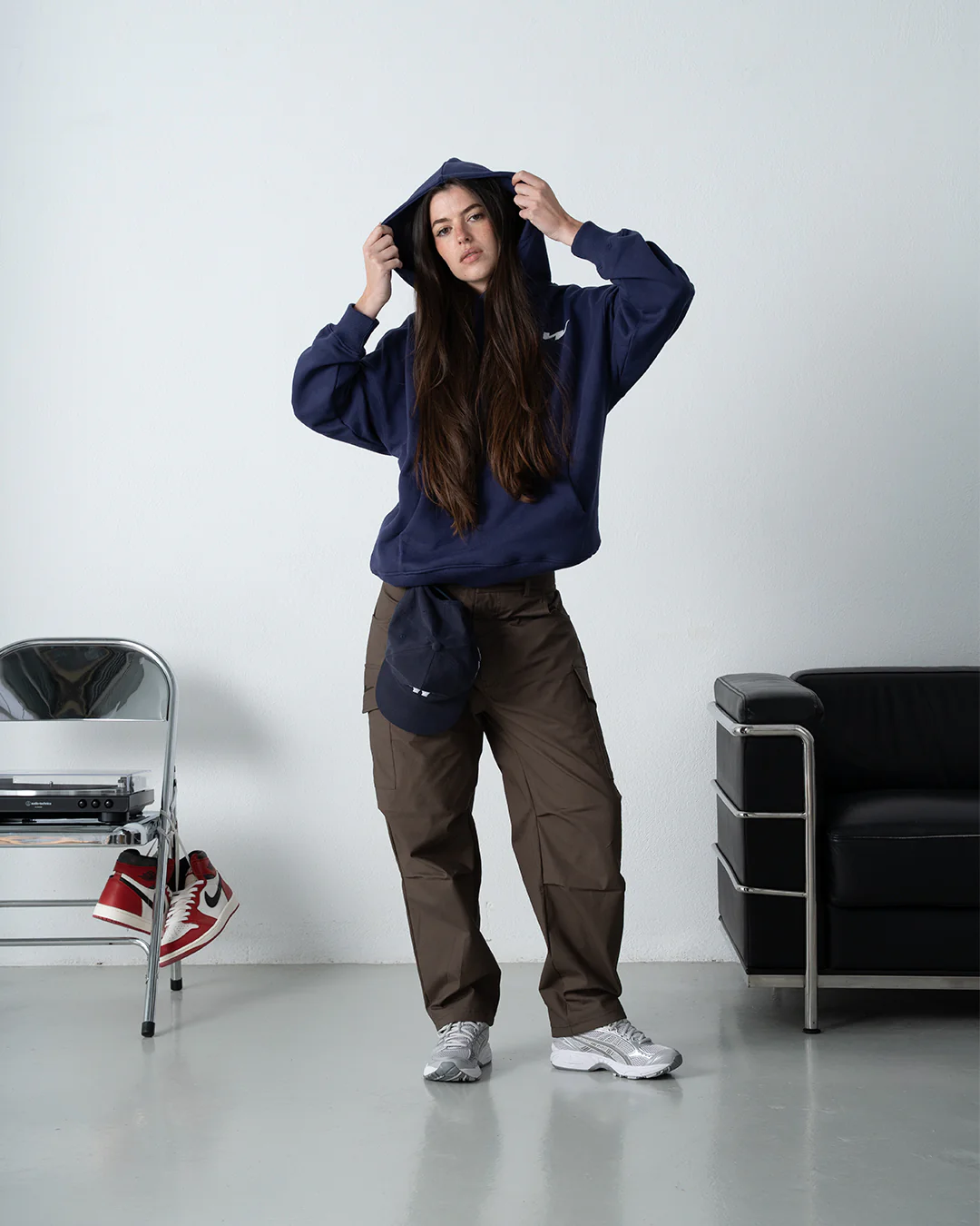 W Patch Hoodie Navy - Image 3