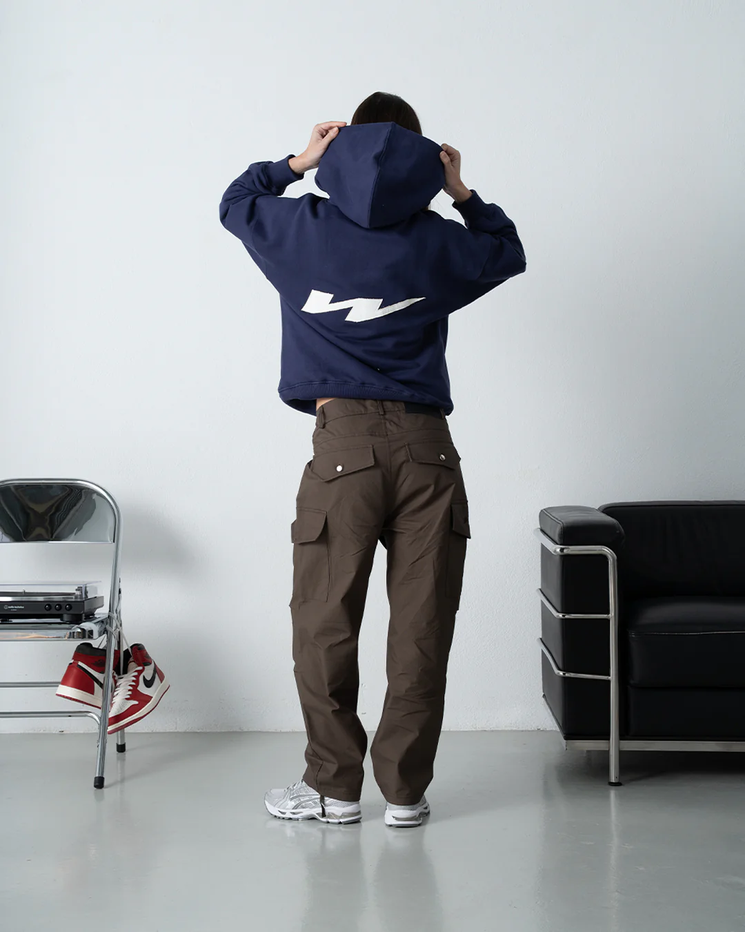 W Patch Hoodie Navy - Image 4