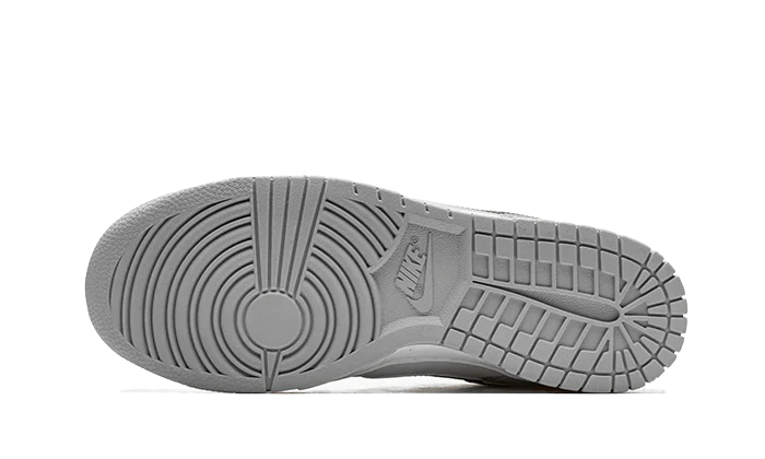 Dunk Low SE Lottery Pack Grey Fog - Image 3