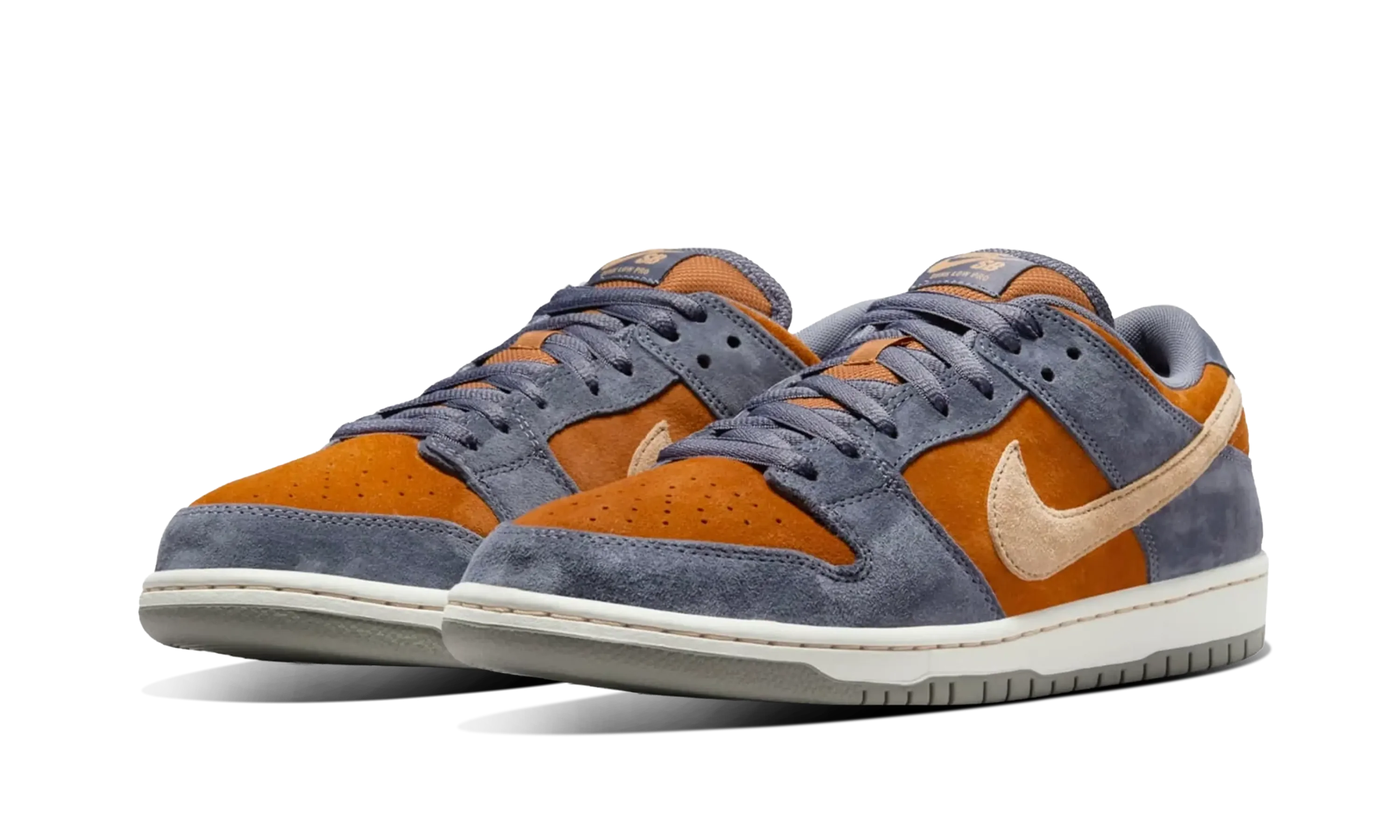Nike SB Dunk Low Light Carbon Monarch - Image 3