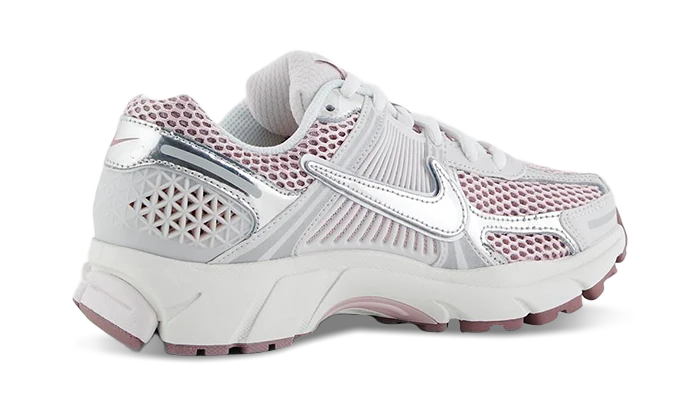 Nike Zoom Vomero 5 Metallic Silver Platinum Violet - Image 3