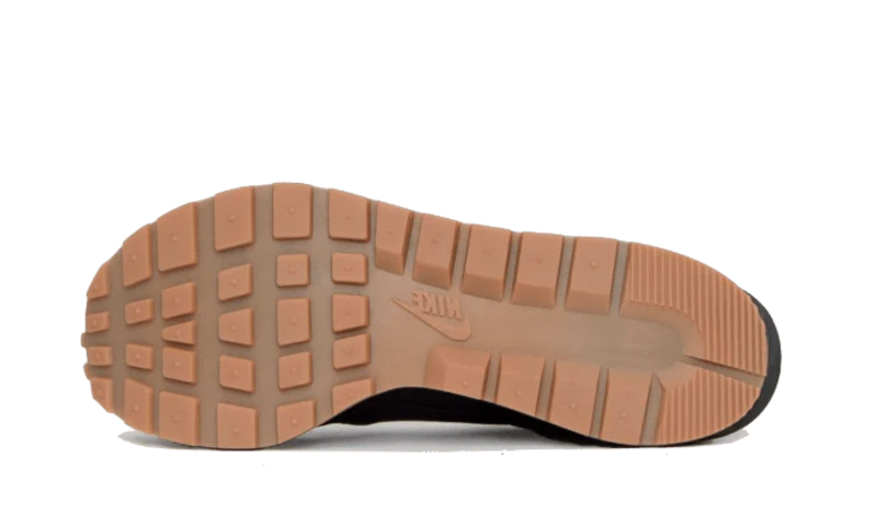 Vaporwaffle Sacai Black Gum - Image 4